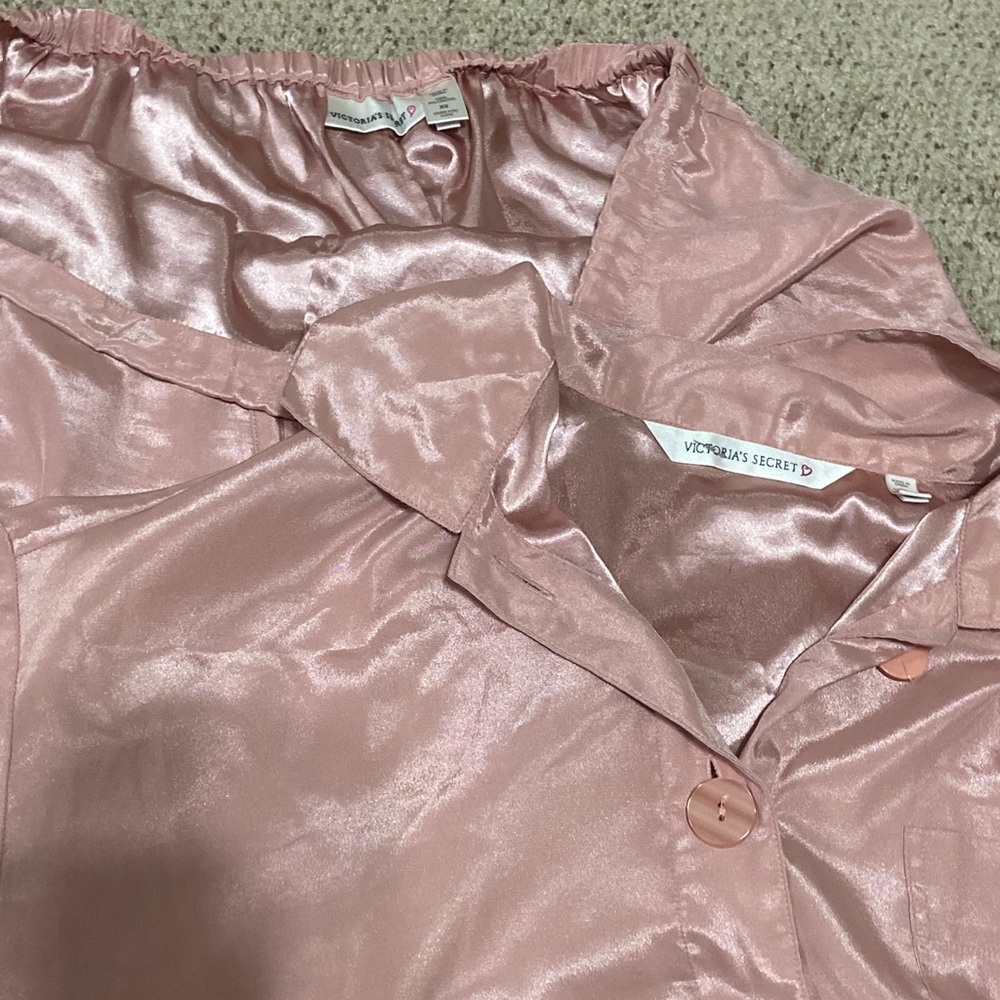 VS pink silk pajamas set